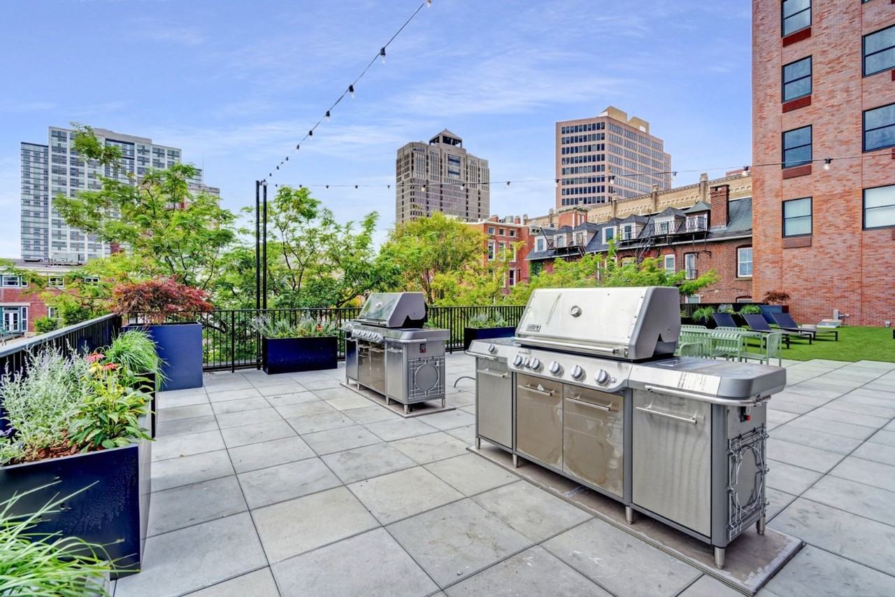 269 Orange Street - Photo 4 of 17