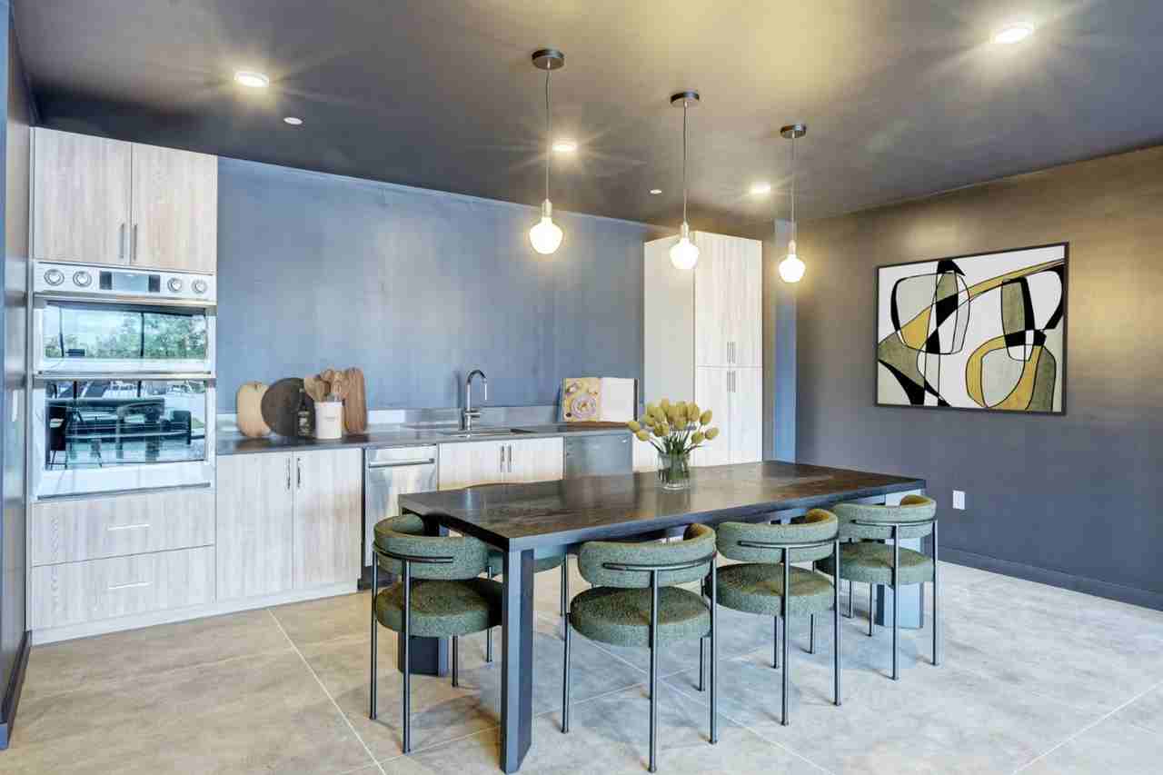 269 Orange Street - Photo 5 of 17