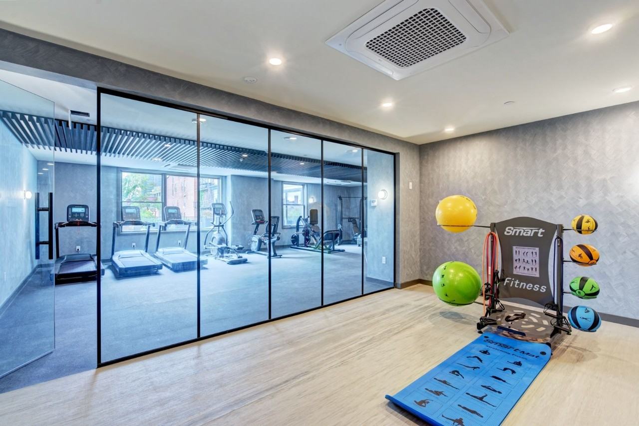 269 Orange Street - Photo 6 of 17