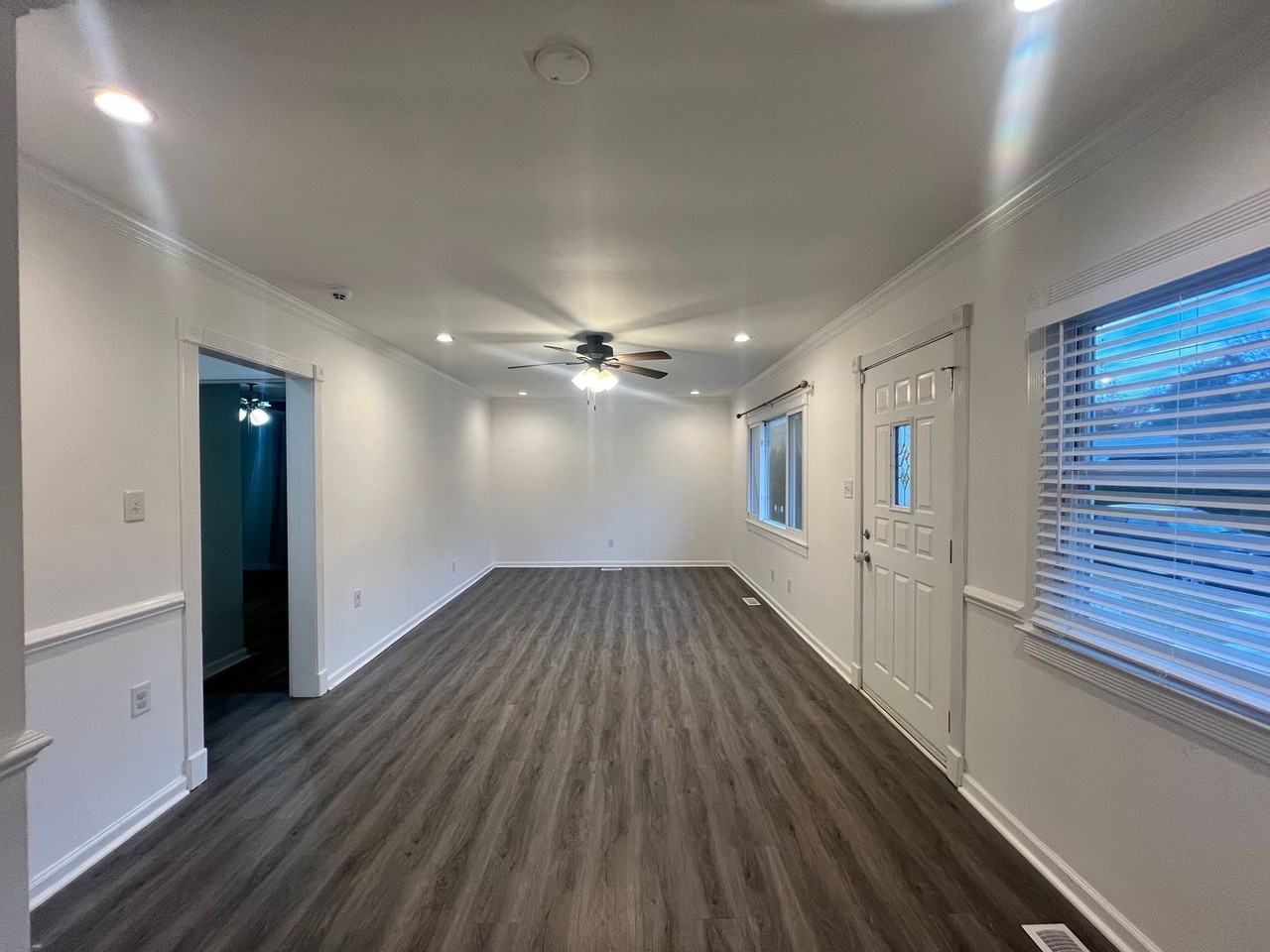 1320 River Oaks Dr - Photo 2 of 23