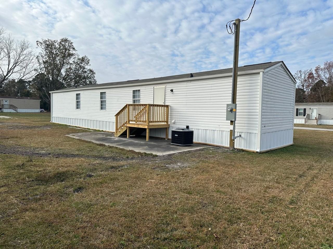 1012 10th St - Photo 2 of 25