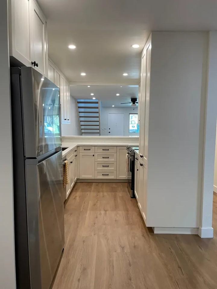 7805 Camino Raposa - Photo 2 of 10