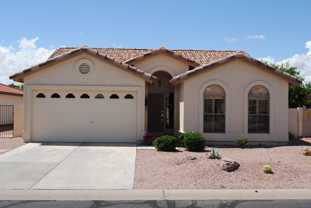 26026 S Cloverland Dr - Photo 1 of 1