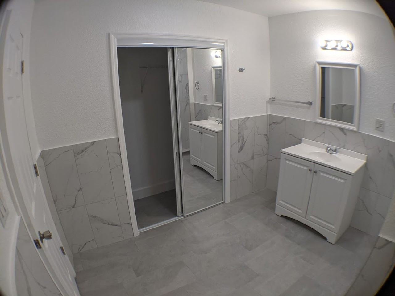 401 Colonia Ln E ##E. - Photo 6 of 12