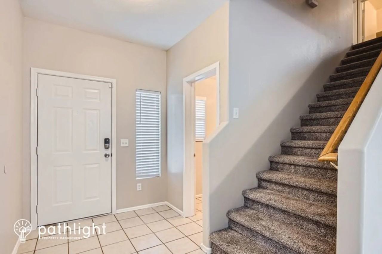 11958 W Belmont Dr - Photo 2 of 20