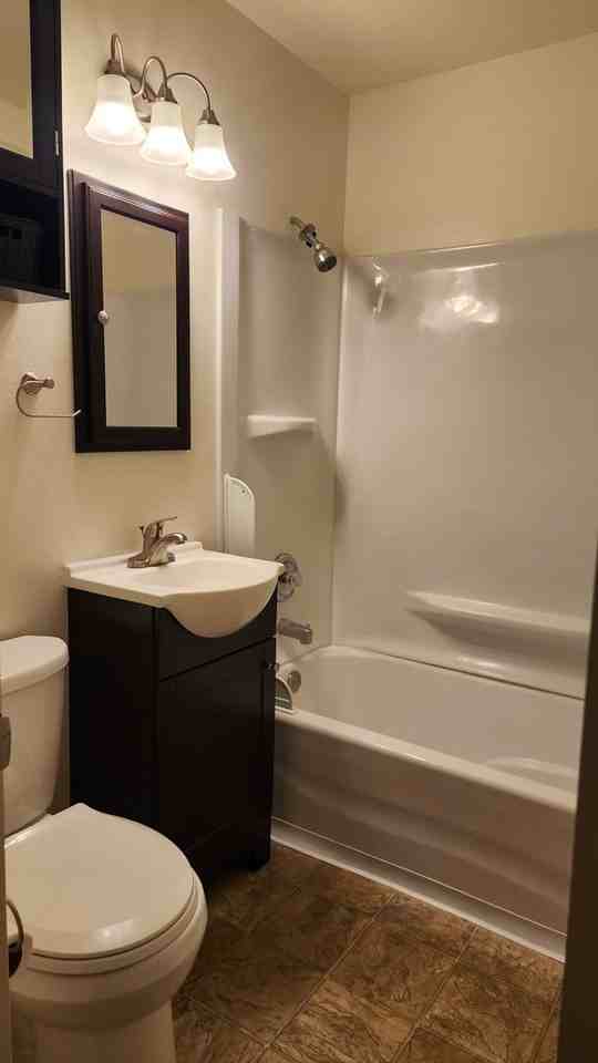 1455 Driftwood Ct - Photo 5 of 13