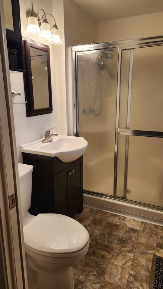 1455 Driftwood Ct - Photo 6 of 13