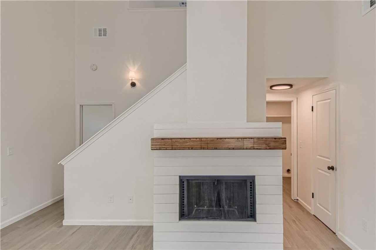 183 Tanner Cir - Photo 3 of 30