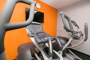 featured image of 501 W Franklin St