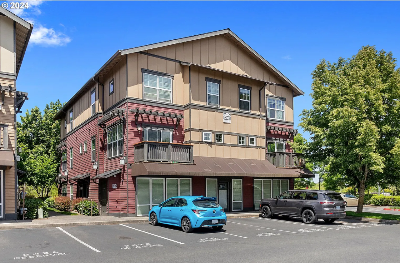 22802 Sw Forest Creek Dr #203 - Photo 3 of 35