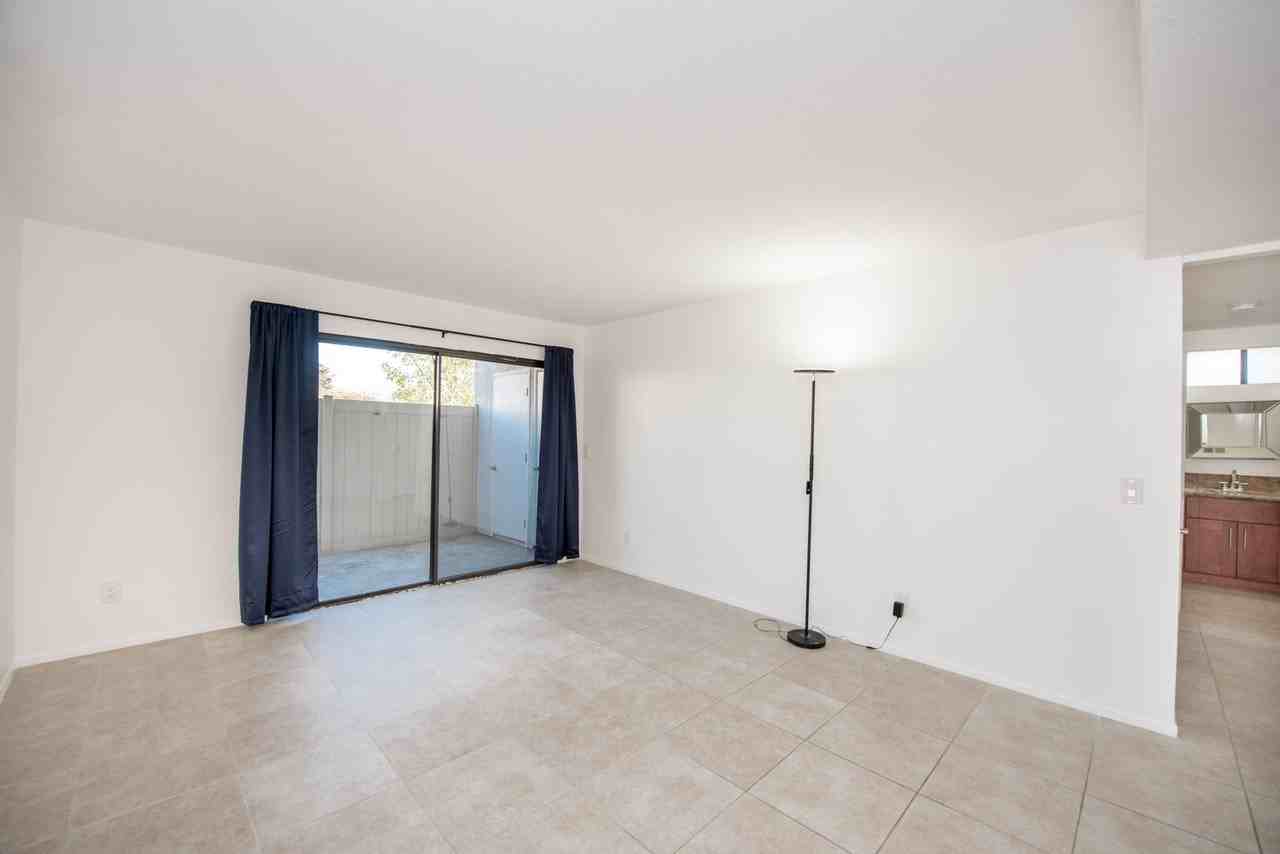 2323 Huntington St #902 - Photo 4 of 32