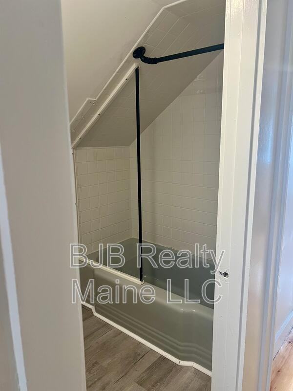 126 Emery St #3A - Photo 3 of 9