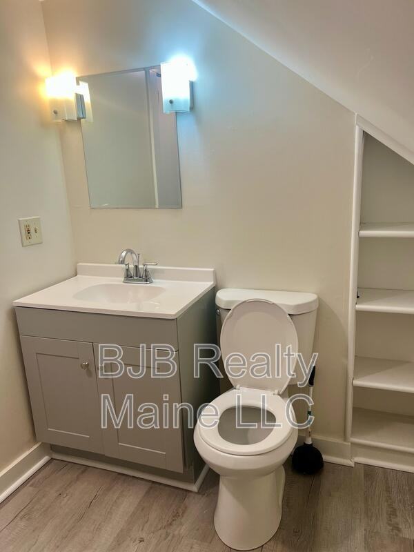 126 Emery St #3A - Photo 4 of 9