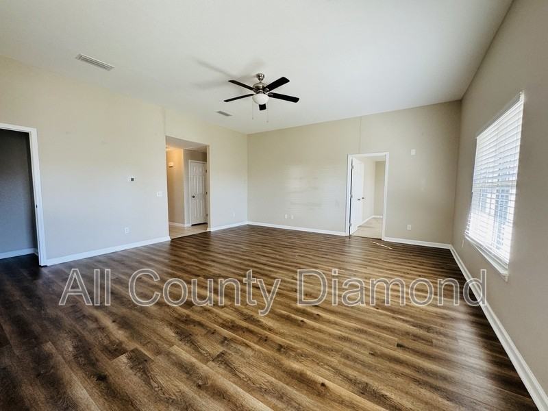 6528 Omoko St - Photo 4 of 20