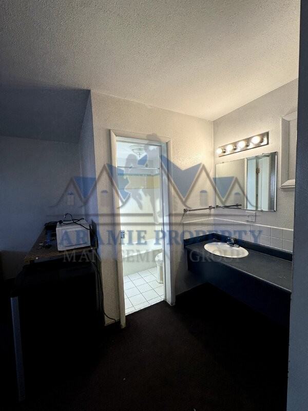 165 N 3rd St #19 - Photo 3 of 8