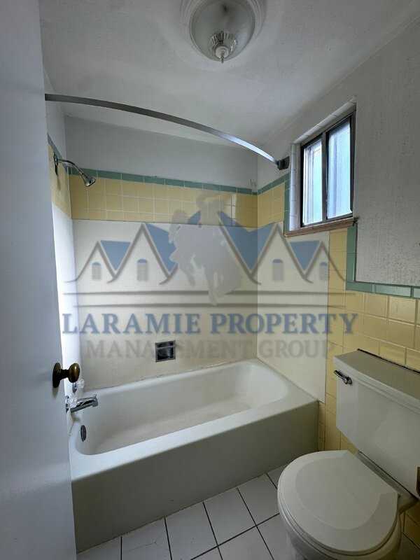 165 N 3rd St #19 - Photo 6 of 8