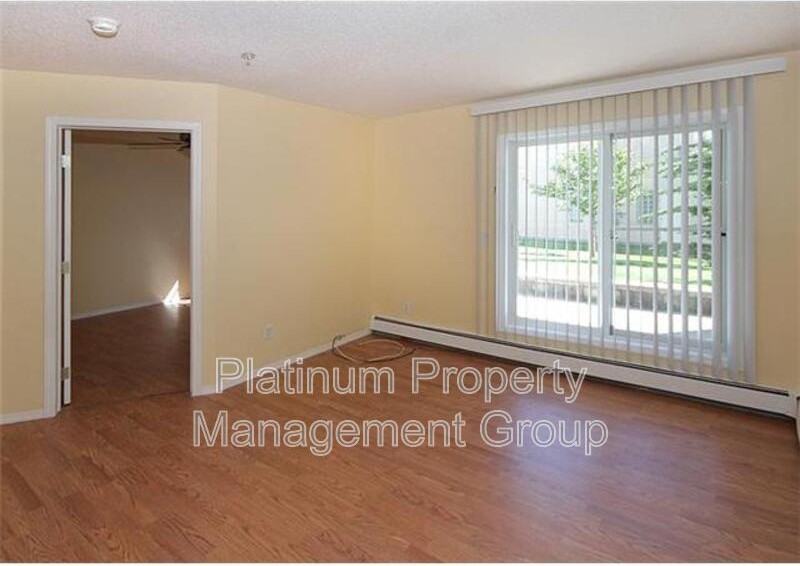 260 122 - Photo 3 of 11