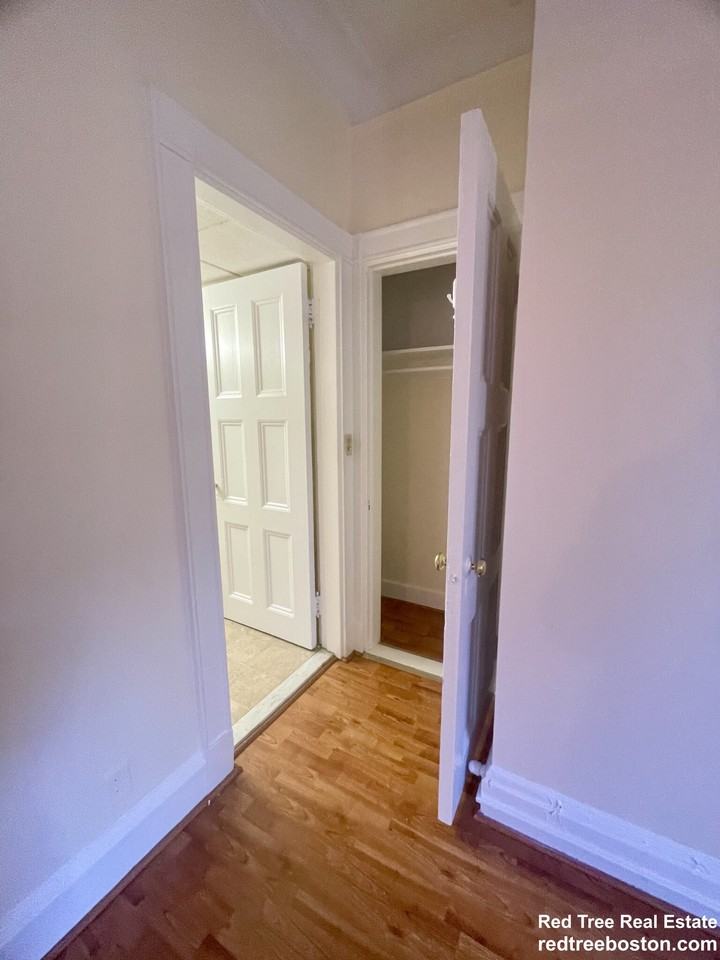 62 Boylston St #726 - Photo 5 of 14
