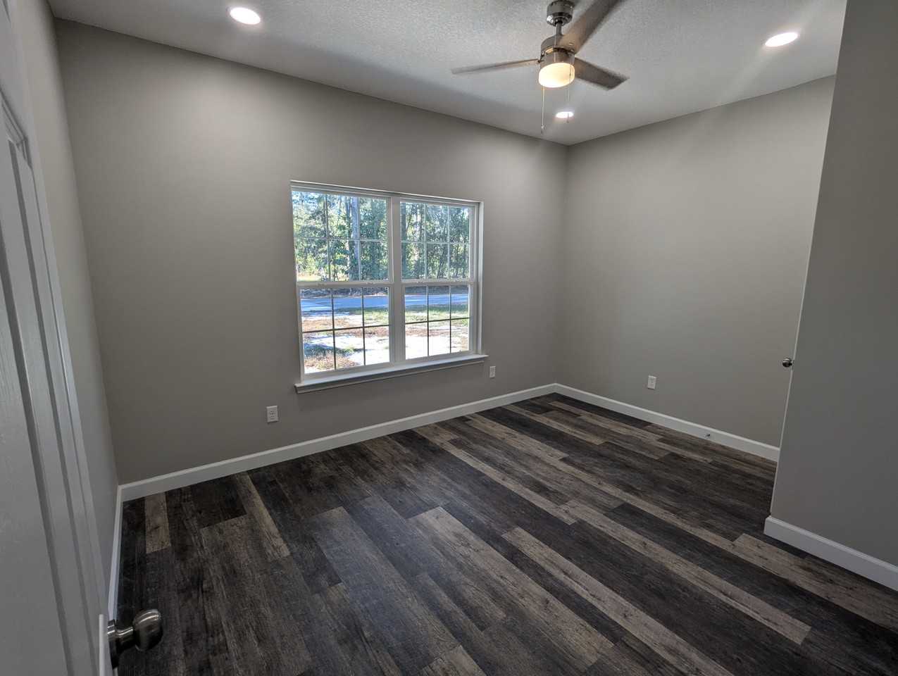 None Myrtle Ave - Photo 3 of 7