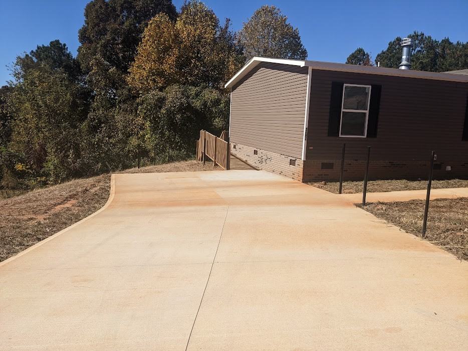 107 Breanna Ct - Photo 3 of 21