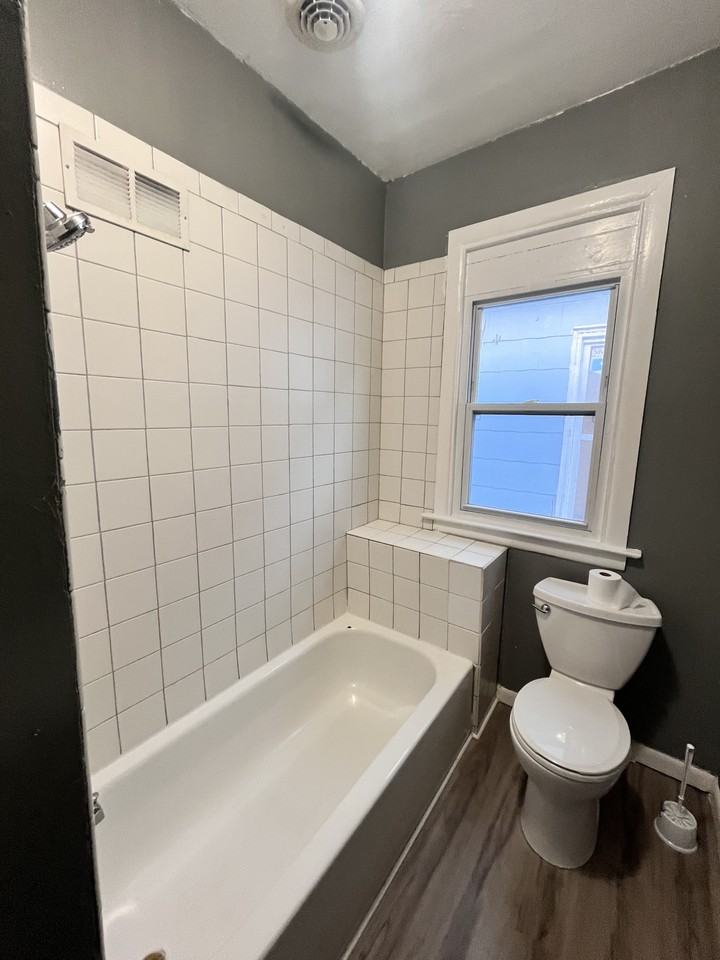 44 Aldrich Pl - Photo 2 of 16