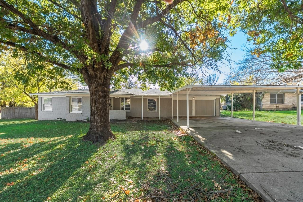 3151 Chamness Ct - Photo 3 of 23