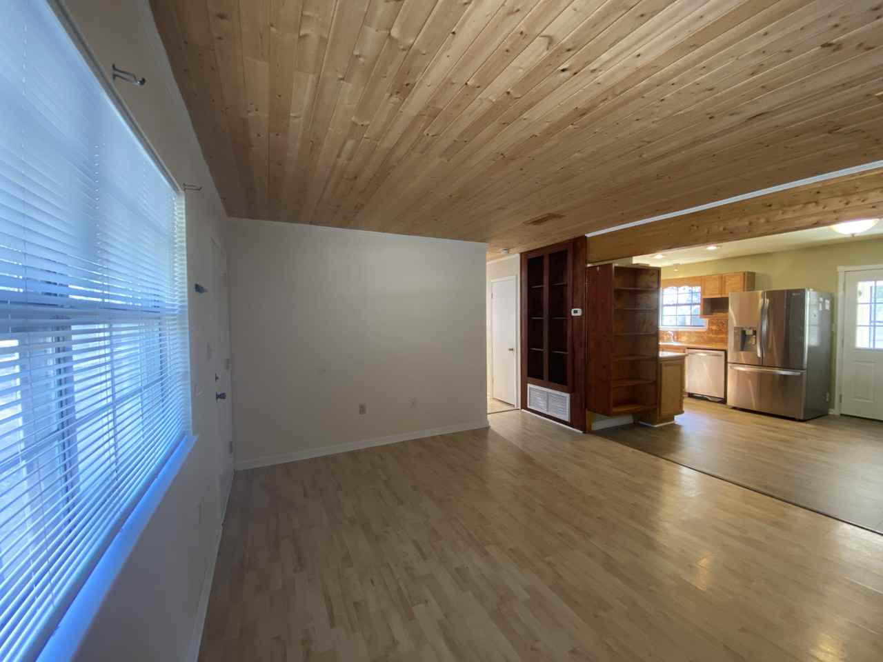 48 Mary Esther Dr - Photo 3 of 29