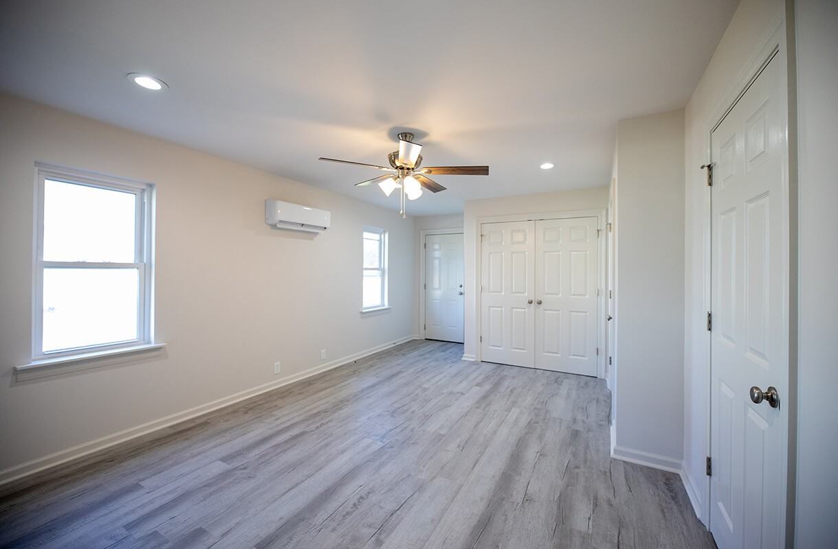 902 Pryce St - Photo 4 of 5