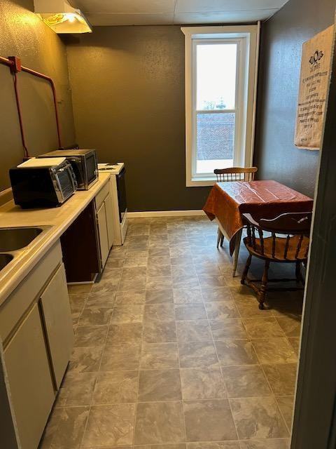 544 Broadway St S - Photo 5 of 5