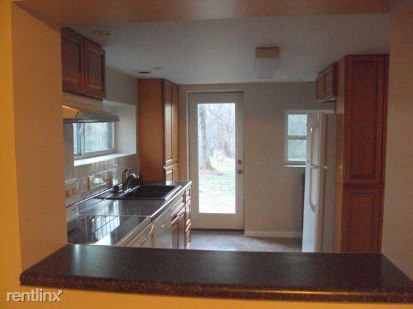 474 Stillwell Ave - Photo 2 of 28