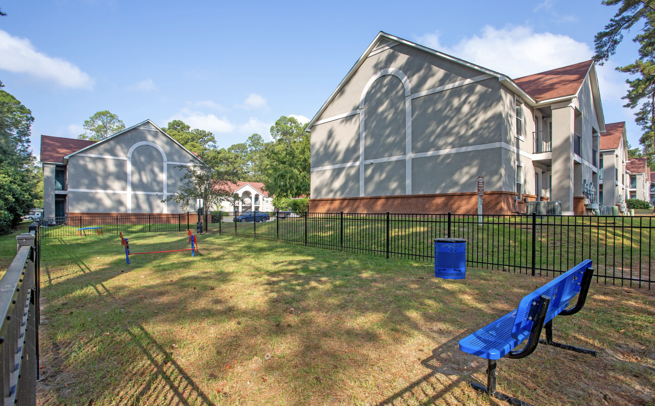 The Gates at Valdosta Student Housing - Photo 7 of 10