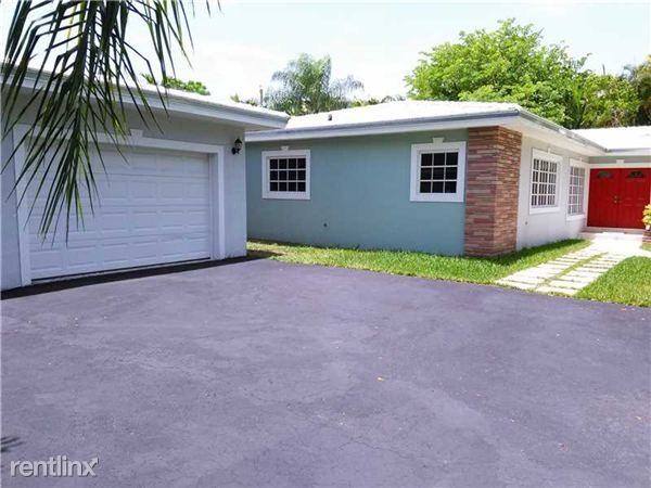 525 Gondoliere Ave - Photo 2 of 19