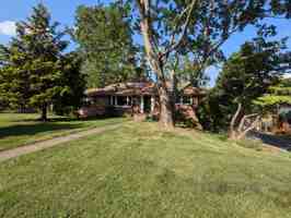 featured image of 17 Wisteria Dr