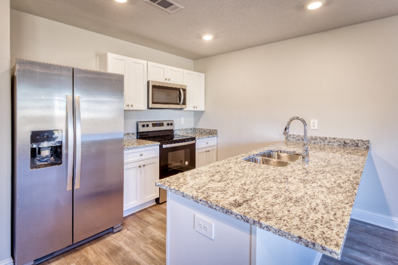 9043 Holly Cv - Photo 6 of 19