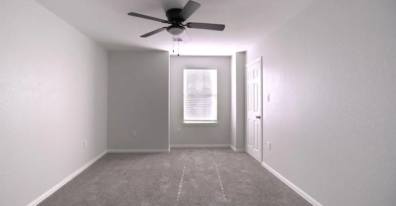 7908 Virgil St - Photo 5 of 9