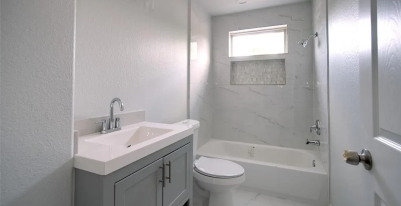 7908 Virgil St - Photo 6 of 9