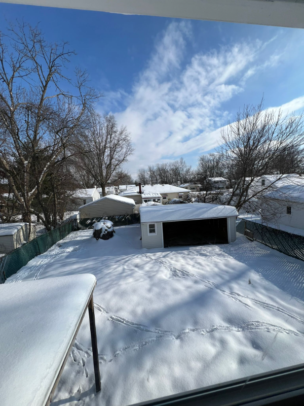 1251 E 360th St ##Oh - Photo 3 of 14