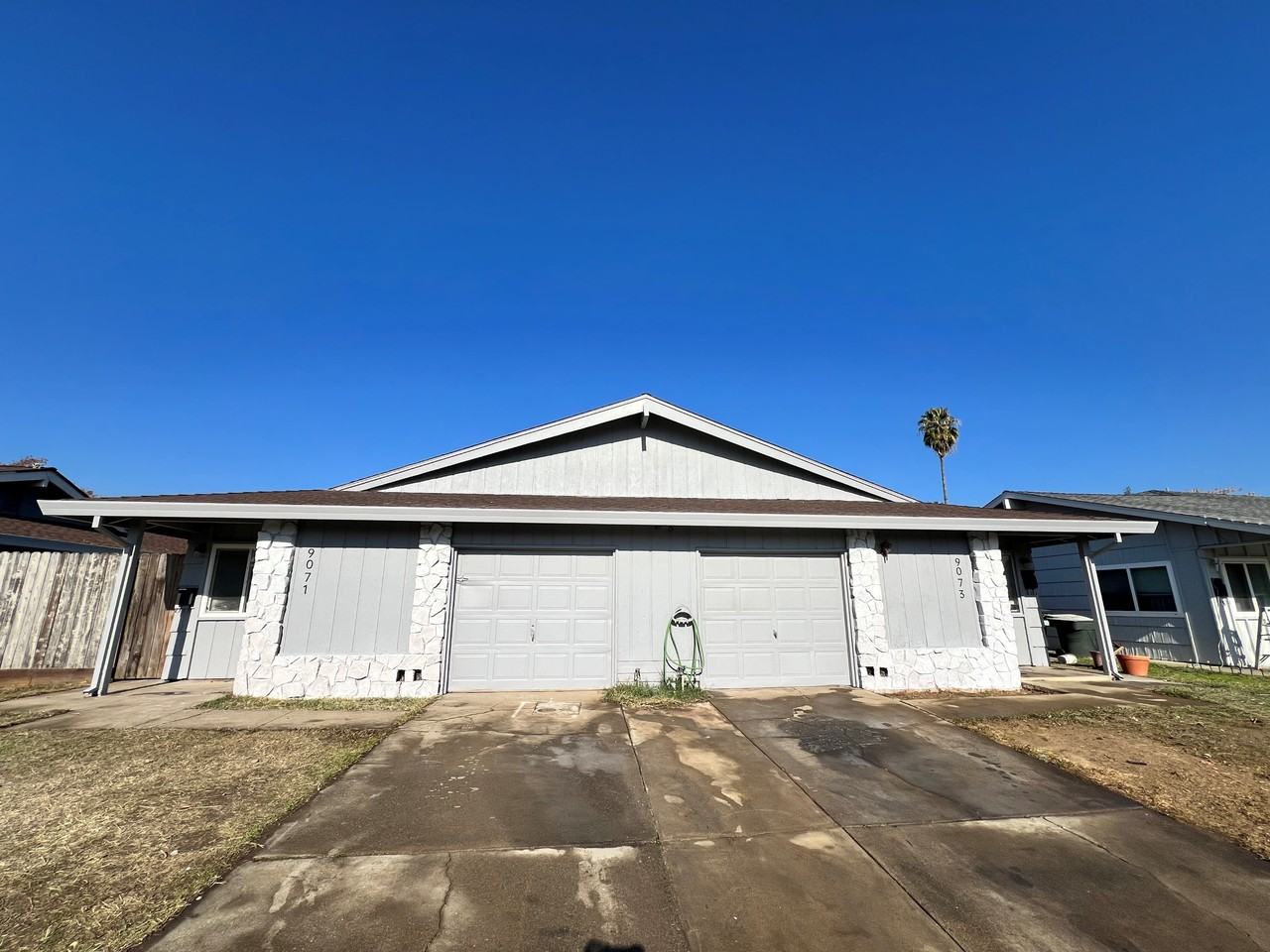 9073 Salmon Falls Dr #9073 - Photo 3 of 7