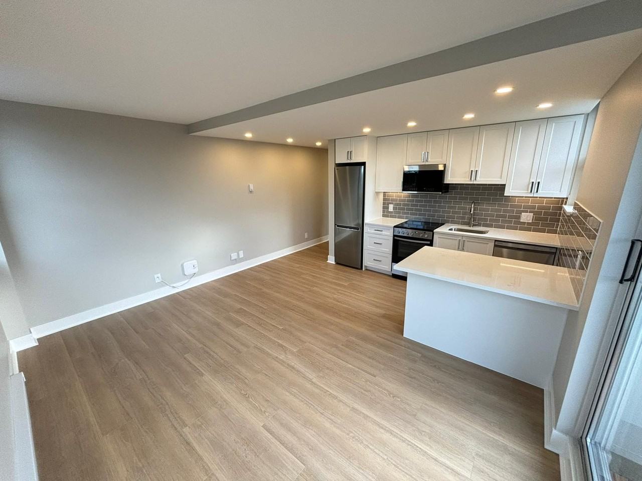 30 East 10th Avenue #601