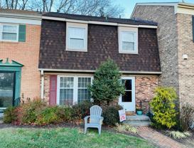 103 Huntington Ln - Photo 1 of 1