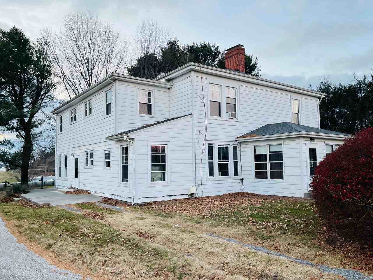 3421 Prices Fork Rd. - Photo 2 of 3