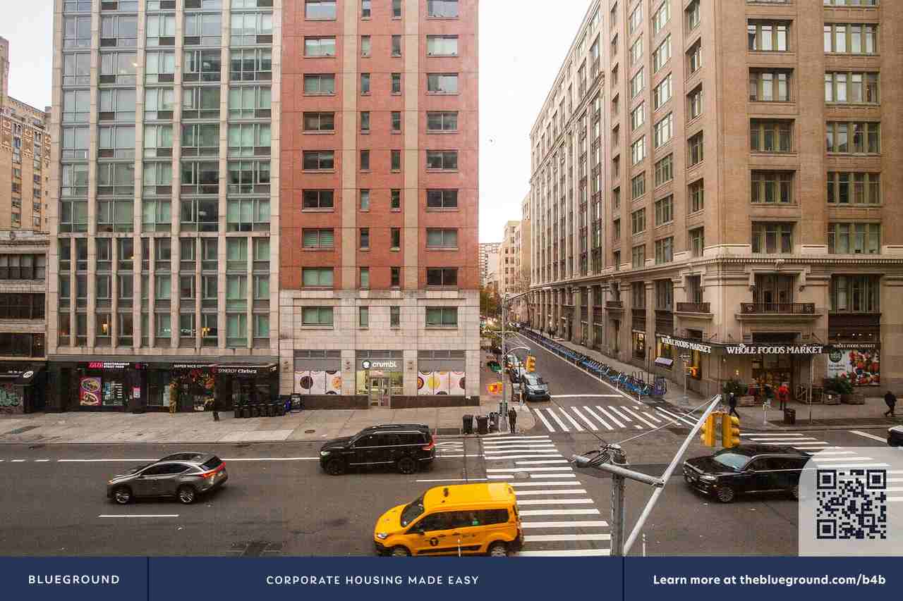 160 West 24 Street - Photo 6 of 50