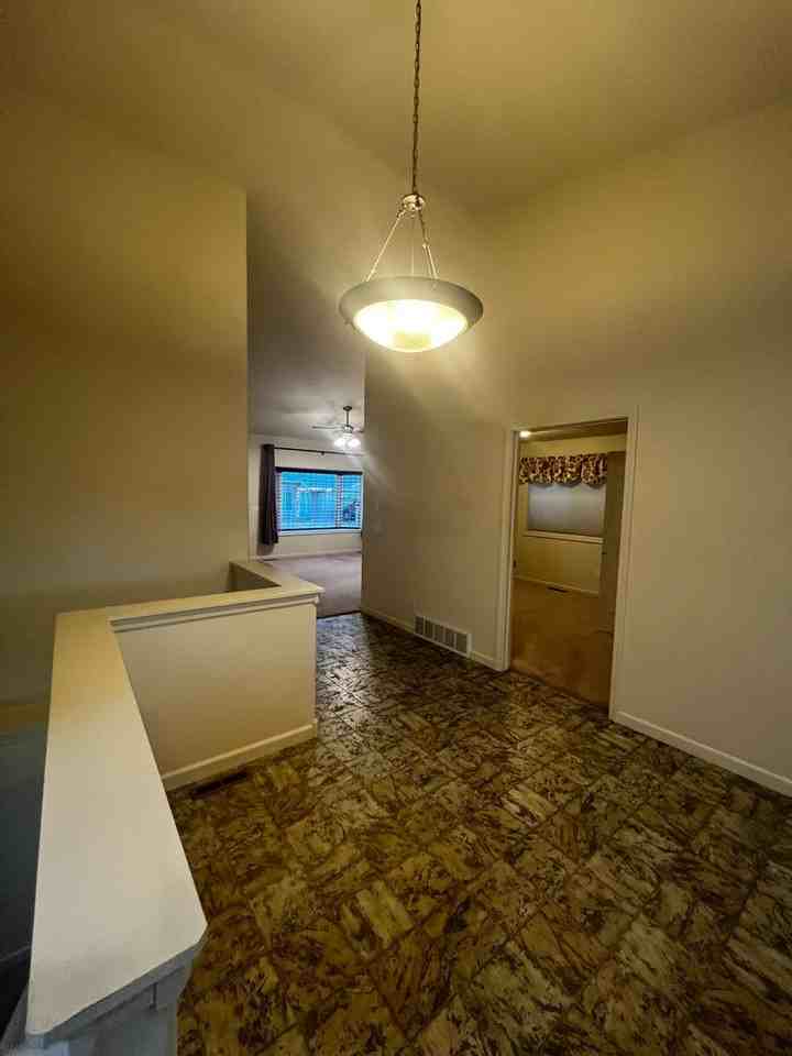 3142 New Hope Dr - Photo 5 of 20
