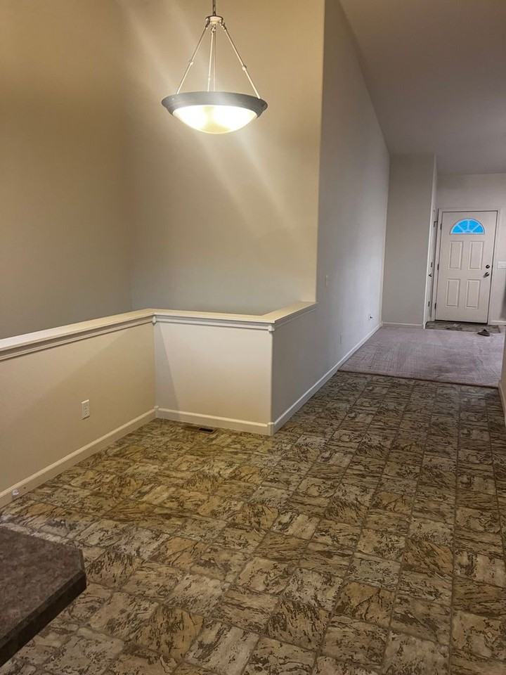 3142 New Hope Dr - Photo 6 of 20
