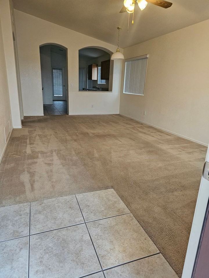 5330 Sonora St - Photo 2 of 12