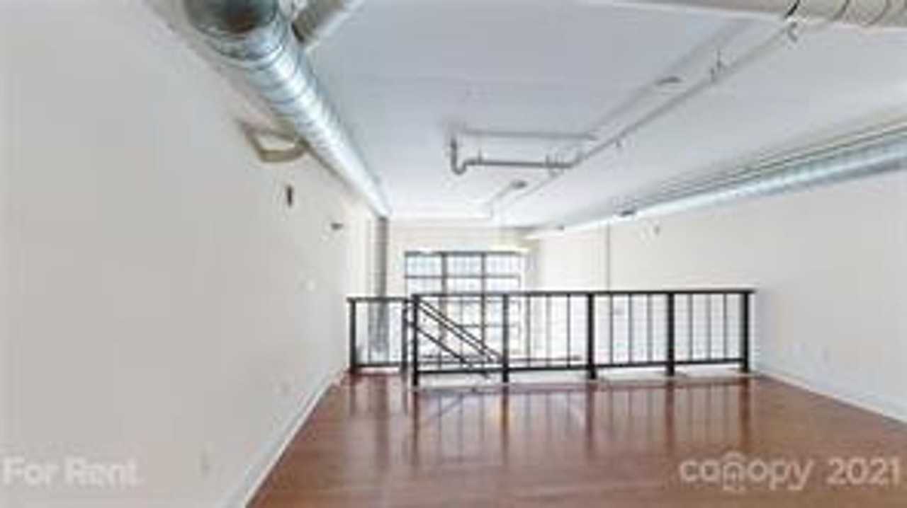 715 N Graham St #305 - Photo 7 of 8