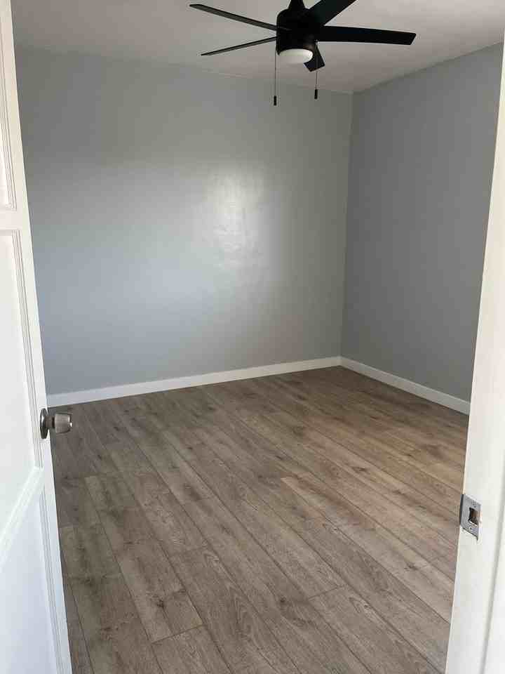 820-822 S. Osage Ave - Photo 4 of 33