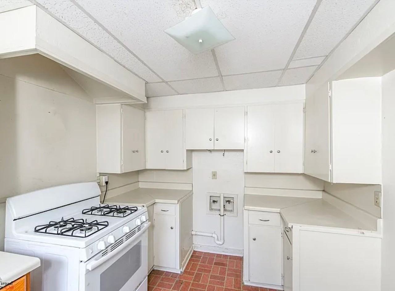 819 Boulevard St - Photo 4 of 10