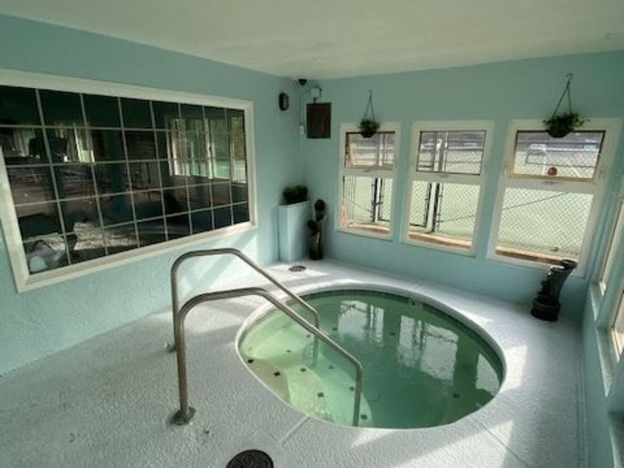 100 Hilltop Dr #030 - Photo 2 of 15