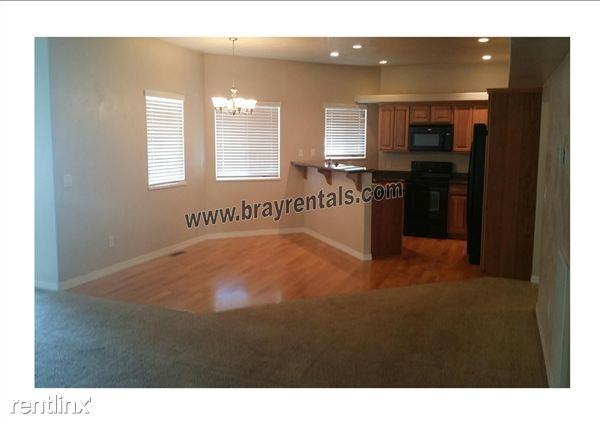 1181 Claremont Dr - Photo 2 of 5